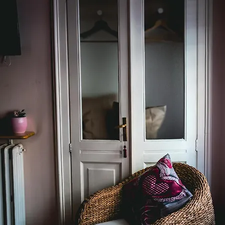 Apartment Finestra Romantica Al Palaalpitour E Stadio A 2 Minuti Turin